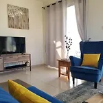 Апартаменты Penthouse Universal *